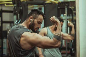 Read more about the article How Do Bodybuilders Travel With Steroids?